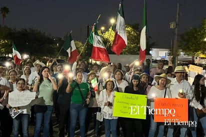 Manifestación en #Monclova encabezada por jóvenes de la generación “Z”.