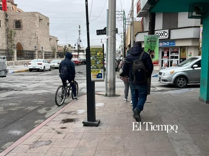 En Monclova los ciudadanos toman precauciones por Frente Frío número 25
