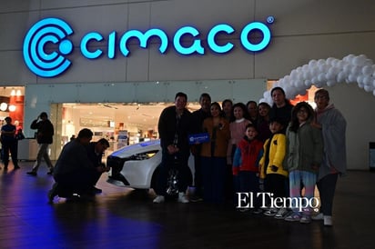 CIMACO realizó la entrega de un Mazda 2 a la ganadora del sorteo conmemorativo