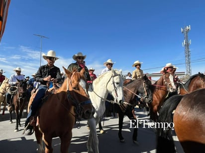 💢 Cabalgata Ejido El Oro de Monclova