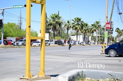 Luz roja, luz verde: así se mueve Monclova en sus cruceros