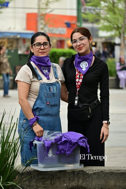 Mujeres de Monclova se concentran por igualdad y justicia