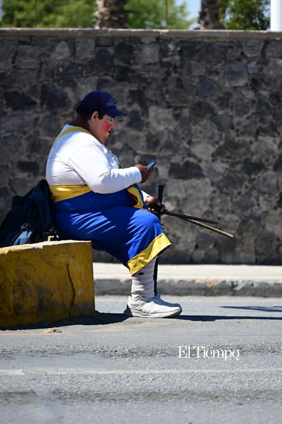 Cuando el calor no detiene la lucha diaria en las calles