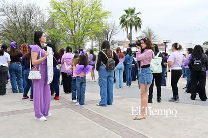 Mujeres de Monclova se concentran por igualdad y justicia