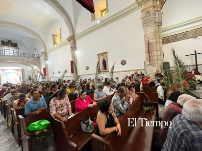 Arranca Semana Santa con misa y procesión en Monclova
