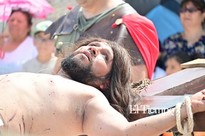 Viacrucis en Monclova