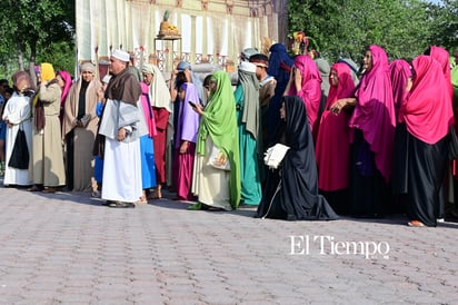 Viacrucis en Monclova