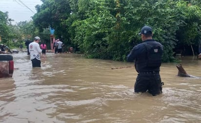 Desbordamientos parciales de ríos en norte de Veracruz