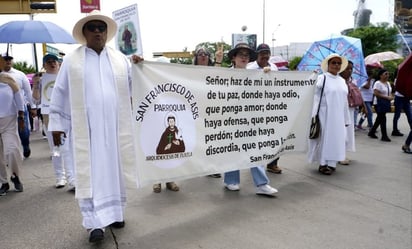 Obispos de Chiapas encabezan marcha-peregrinación por la paz 