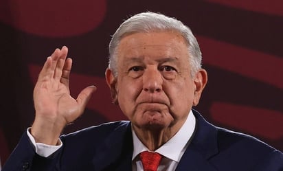 AMLO admite que hay embajadores y cónsules 'aspirantes a fifís'