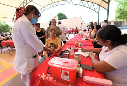  Salud Municipal entrega de forma permanente vales para estudios de mastografías 