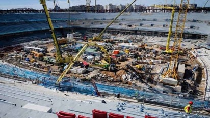 Trabajadores del nuevo Camp Nou desatan pelea campal