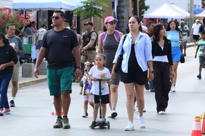 Paseo Colón se viste de rosa con actividades de prevención del cáncer de mama