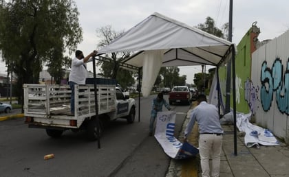 Retiran carpas callejeras de pruebas Covid-19 en Naucalpan
