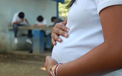 Menores ocupan el 40% de consultas prenatales