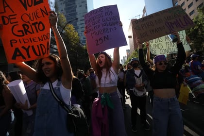 Con marchas piden en América eliminar la violencia a las mujeres