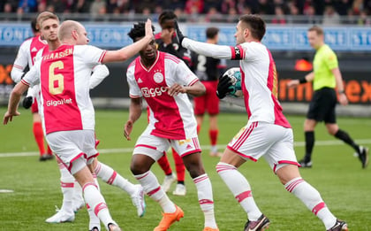 El nuevo técnico del Ajax respalda a Edson Álvarez y borra a Jorge Sánchez