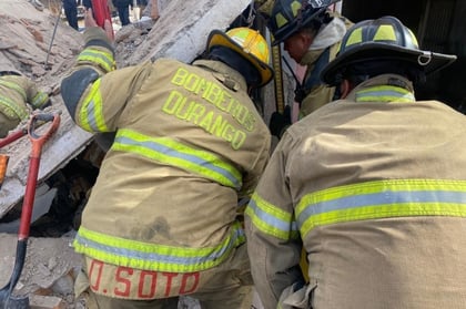 Explosión por acumulación de gas derrumba casa y deja un muerto en Durango 