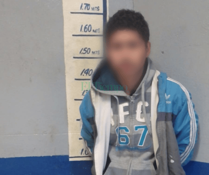 Sospechoso joven fue detenido por la Policía Municipal de Monclova