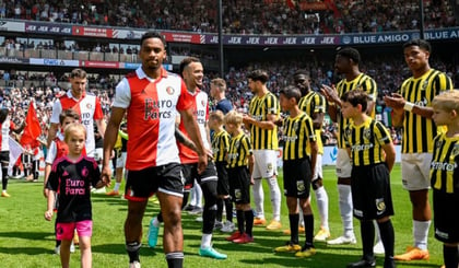 El Feyenoord de Santiago Giménez cerró la temporada con derrota ante el Vitesse