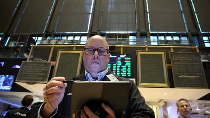 Wall Street termina con unos resultados dispares