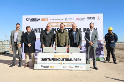 El Gobernador coloca la primera piedra del Parque Industrial Santa Fe en Torreón
