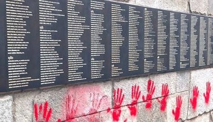 Realizan pintas antisemitas en el Memorial de la Shoah de París