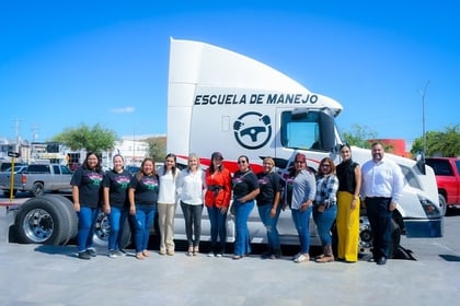 Transporte Binacional y Escuela de Manejo caracterizan a 1 de mayo