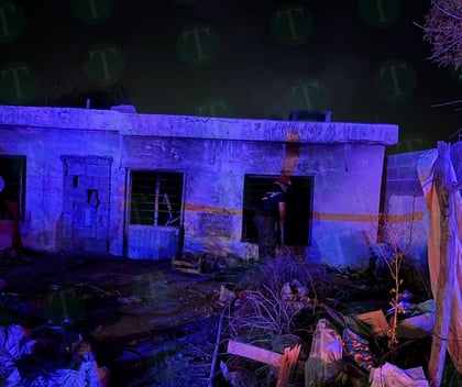 Mujer le prende fuego a una casa abandonada al oriente de Monclova