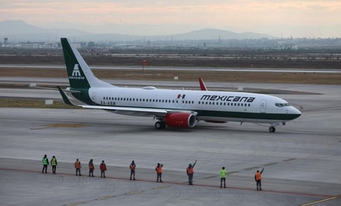 Demandan a Mexicana de Aviación en EU por 838 mdd, reportan