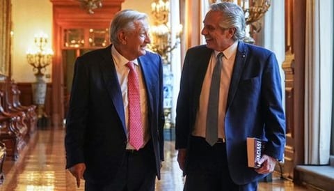 'Inaceptables' insultos de Milei a AMLO, dice expresidente argentino