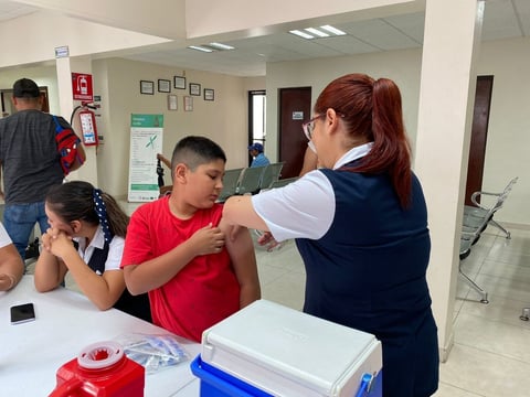Vacunación masiva contra el sarampión en la Región Centro