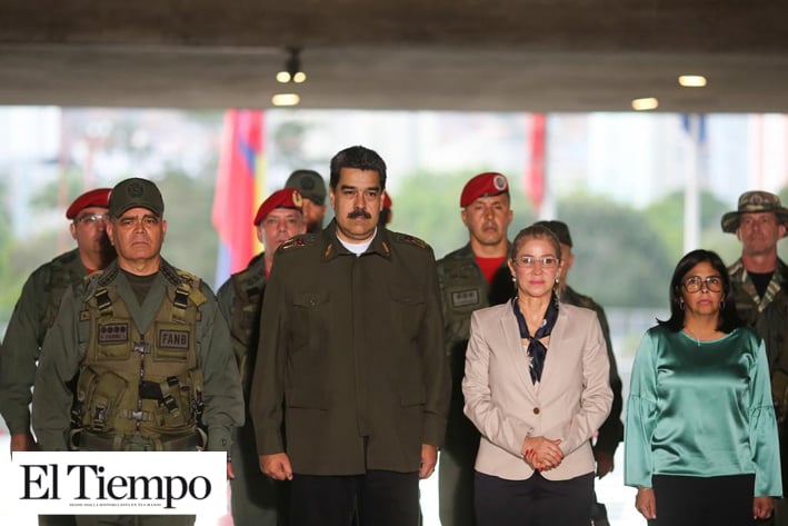 Anuncia Maduro movilización de artillería en Venezuela