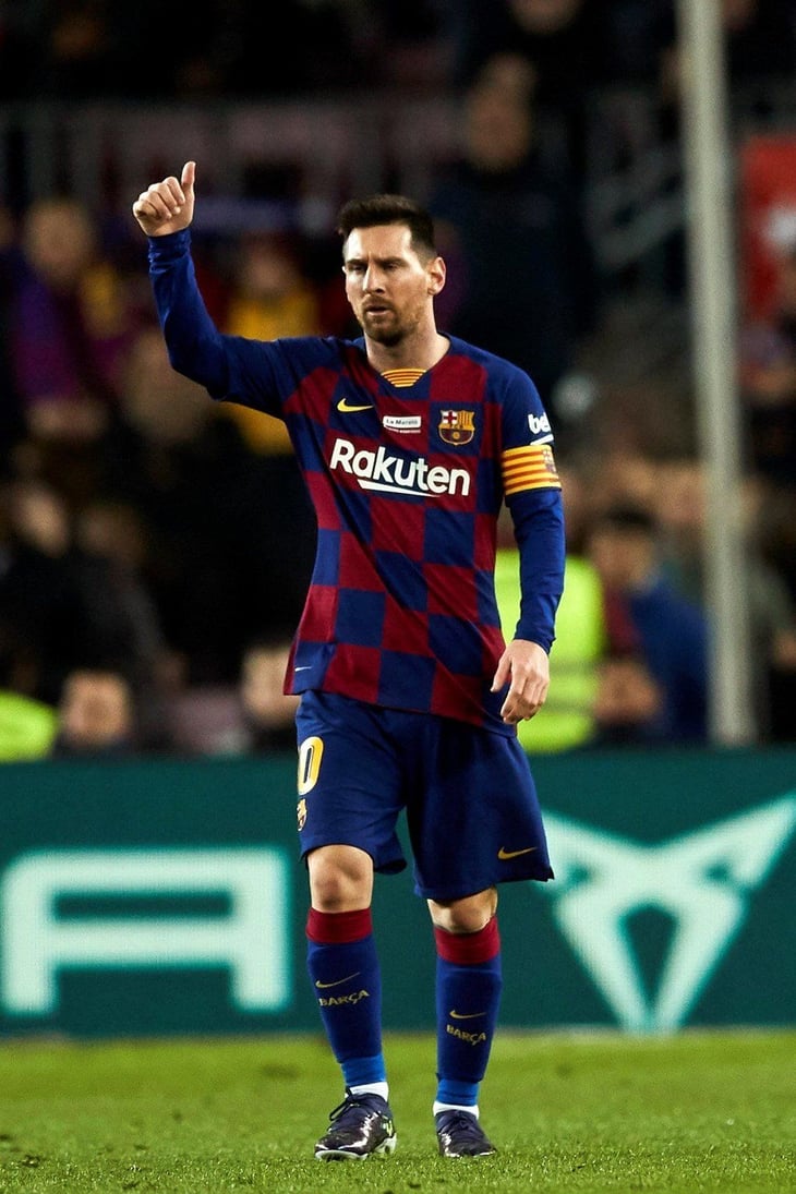 Dona Messi medio millón de euros