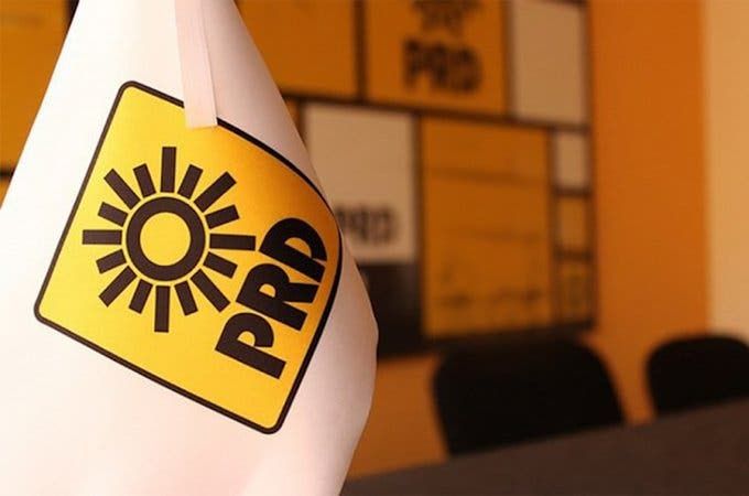 PRD exige explicación a AMLO por alza en precio de gasolinas