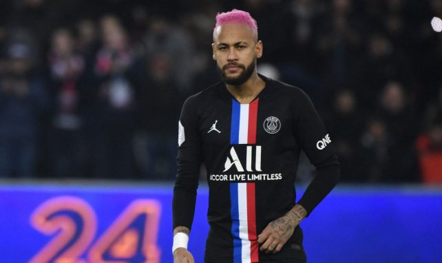 Neymar rechaza renovación del PSG, espera oferta del Barcelona