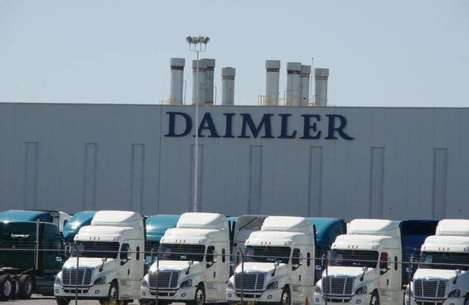 Una mujer tomaría el mando de la dirección Daimler Planta Saltillo por primera vez