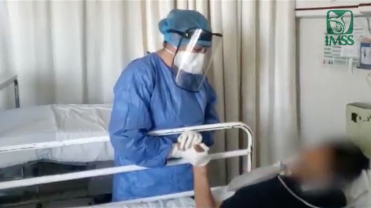Enfermero canta a pacientes con Covid-19 en Ciudad Obregón