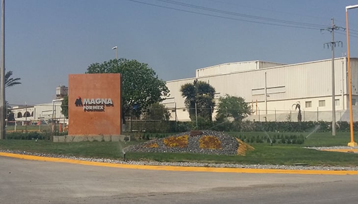 Empleados de la empresa Magna  al 50% del sueldo