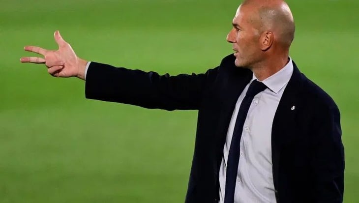 Zidane le responde a Gerard Piqué