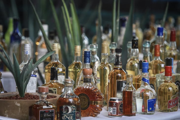 Obtiene tequila mexicano certificación en Singapur