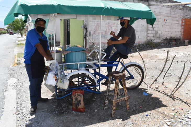 Reubicarán a vendedores de 'tacos de olla' en la Plaza Juárez
