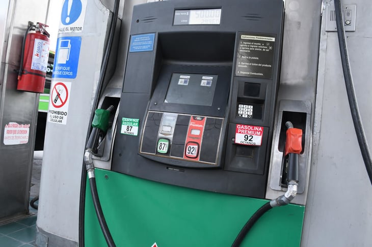 Alza en gasolinas impulsa inflación a 3.33% en junio