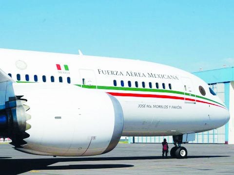 México recibe oferta por el avión presidencial