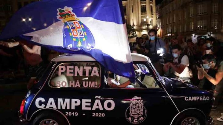 Aficionados del Porto festejaron el título