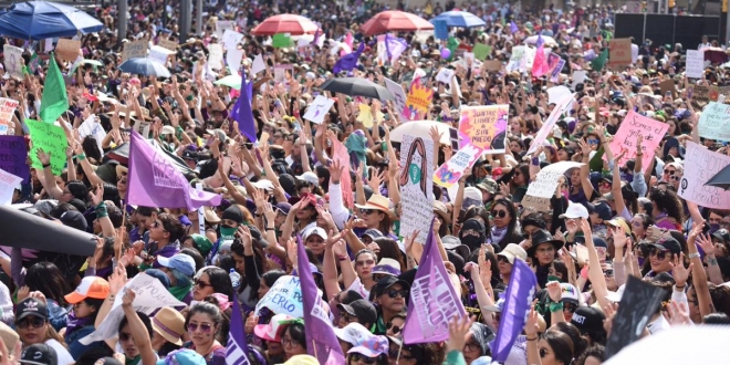Madres de víctimas de feminicidios muestran hartazgo a Gobierno mexicano