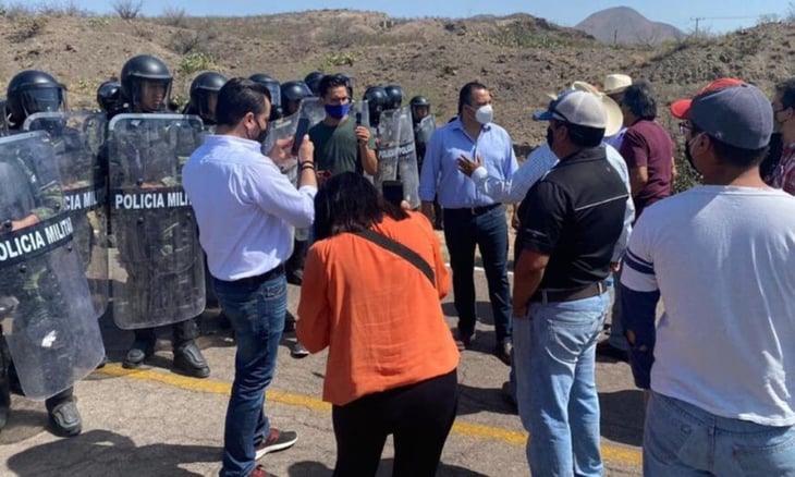 En protesta por agua en Chihuahua, detienen a 17 por violencia