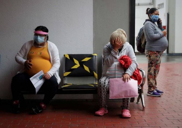 Soledad, desatención y miedo; Gestantes latinoamericanas en pandemia