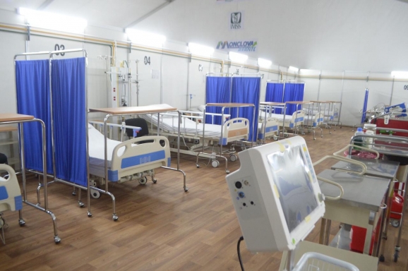 Impedirán saturación de hospitales COVID-19