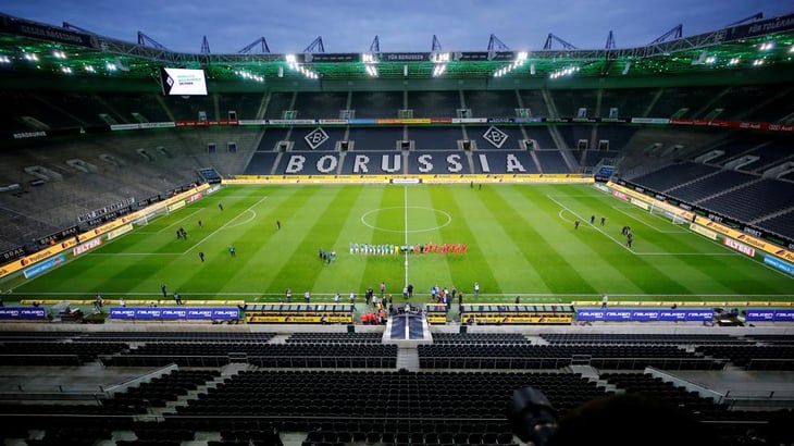Médicos rechazan regreso de aficionados a los estadios en Alemania
